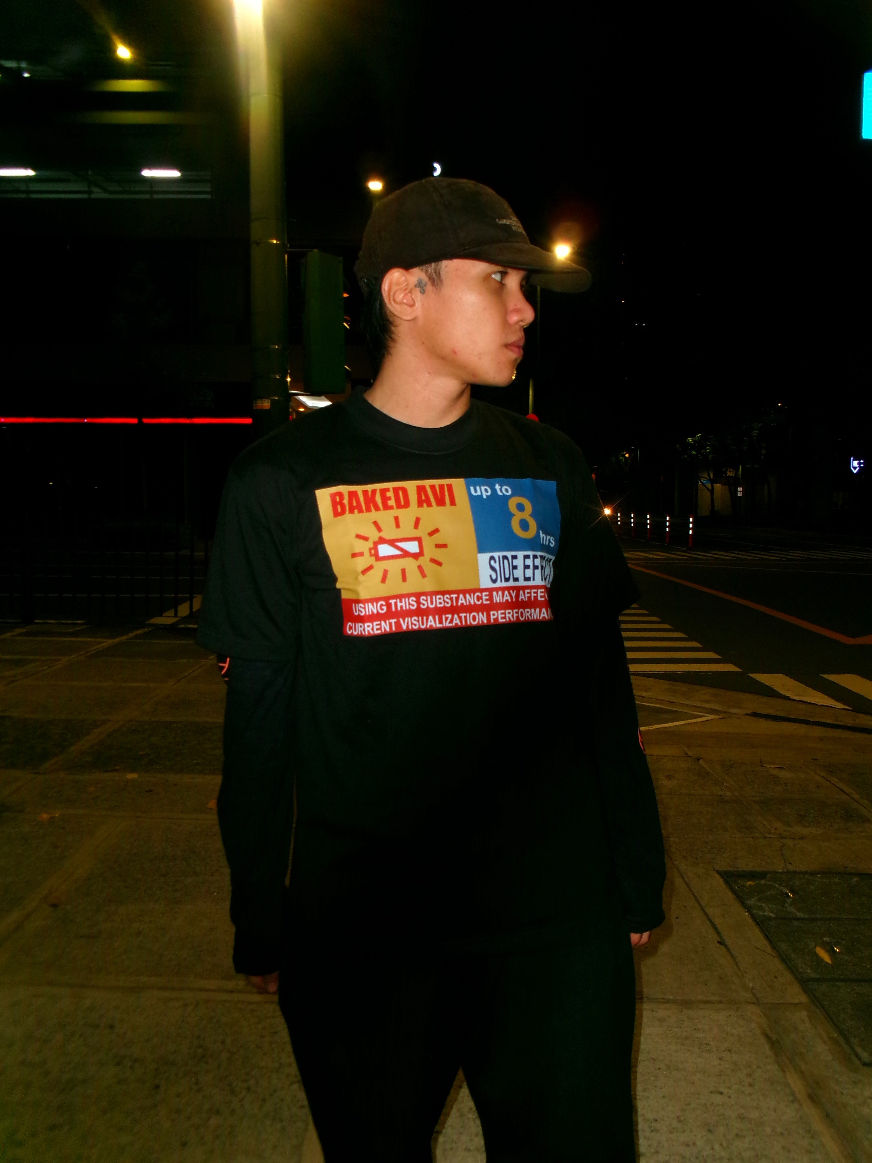 BAKED AVI TEE
