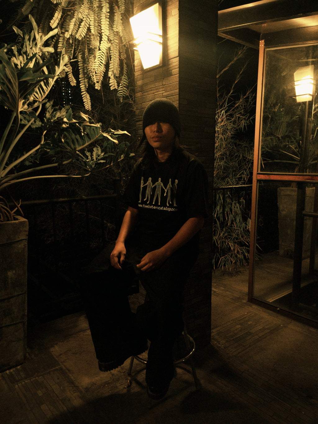 GRAPHIC TEE 019