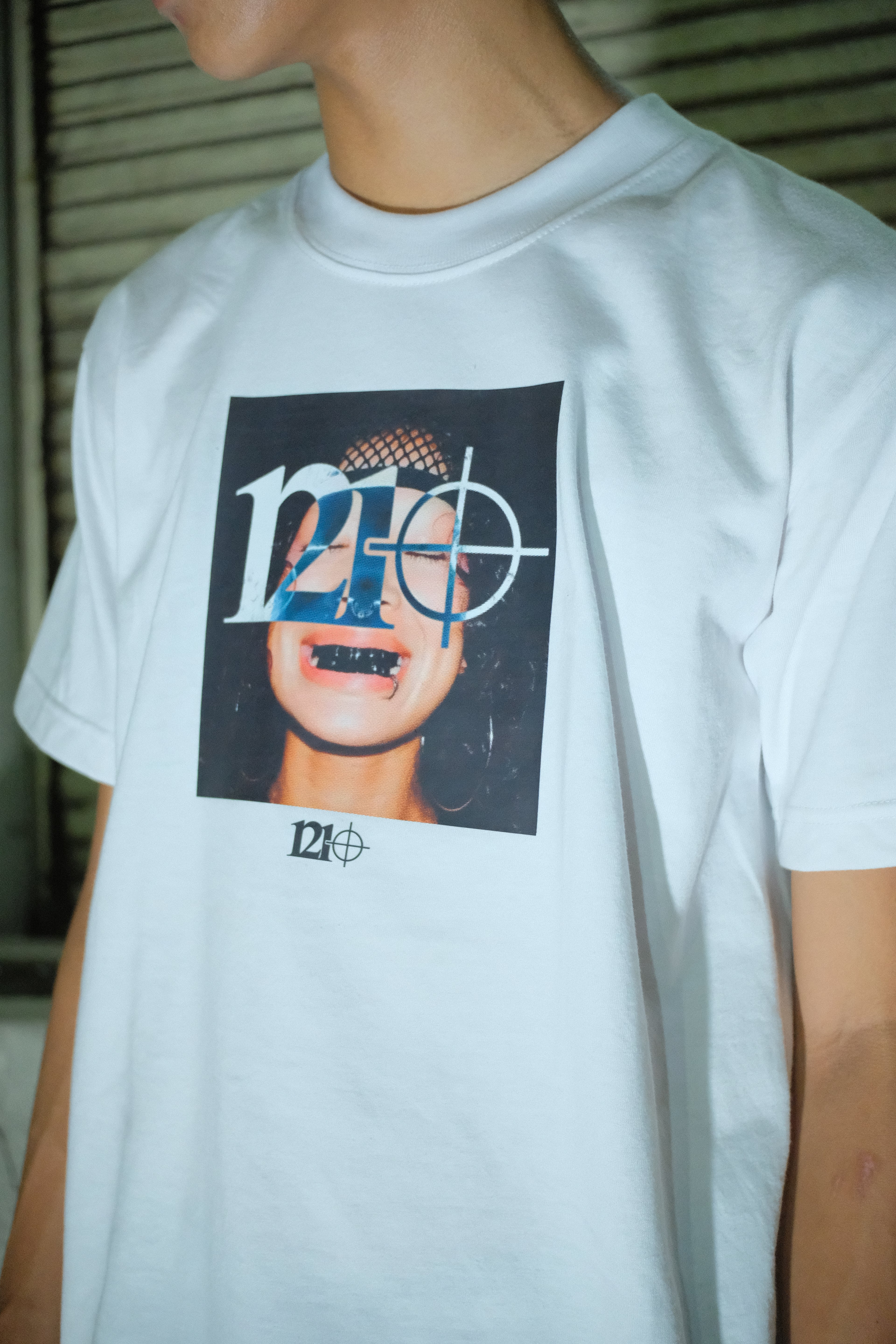 GRAPHIC TEE 018