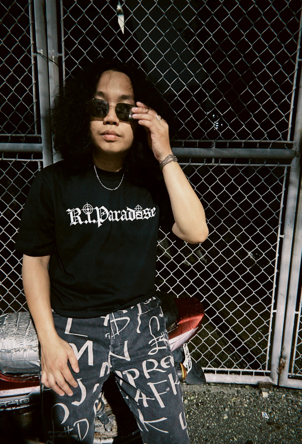 R.I.PARADISE • 1210 LOGO TEE