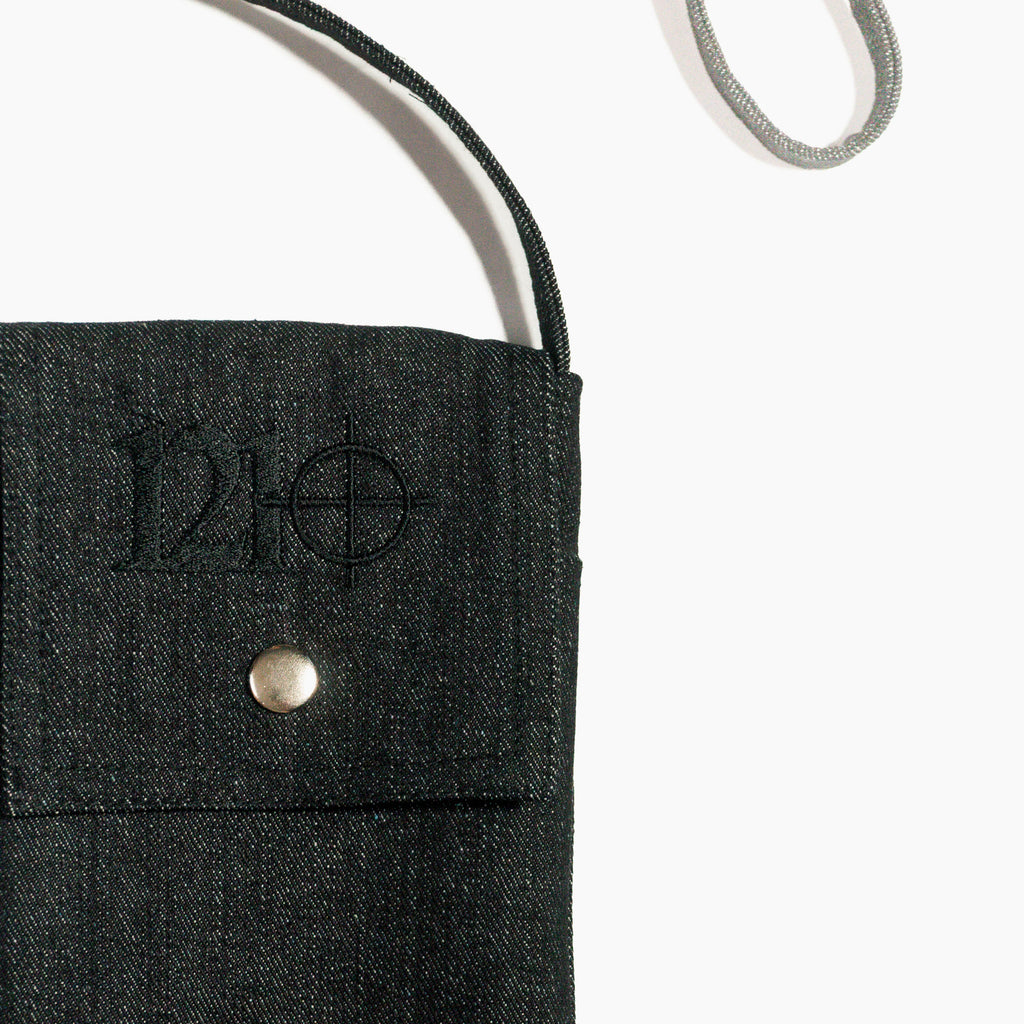 SLING BAG 04